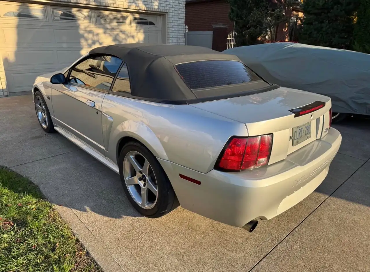 Ford Mustang снимка Ford Mustang