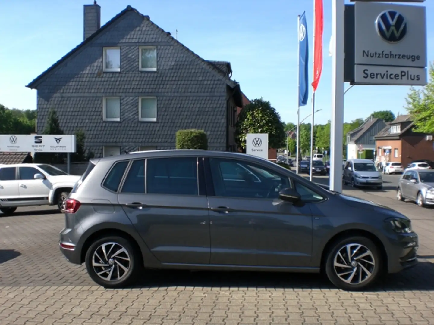 Volkswagen Golf Sportsvan VII Join 1.0 TSI NAVI Gris - 2