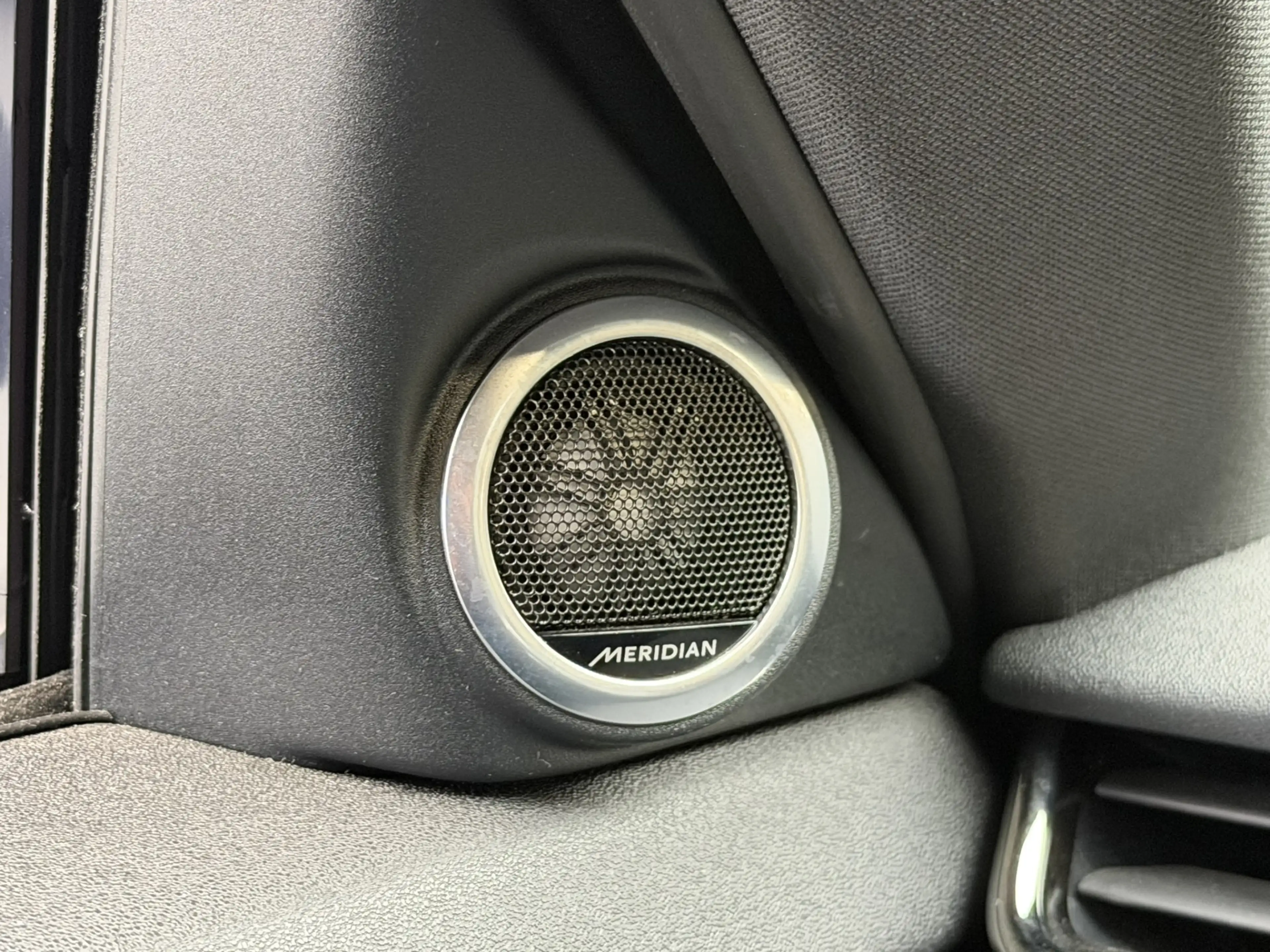 Land Rover Range Rover Evoque 1.5 P300e AWD R-Dynamic S Leder Panoramadak 360 Gr — photo 36