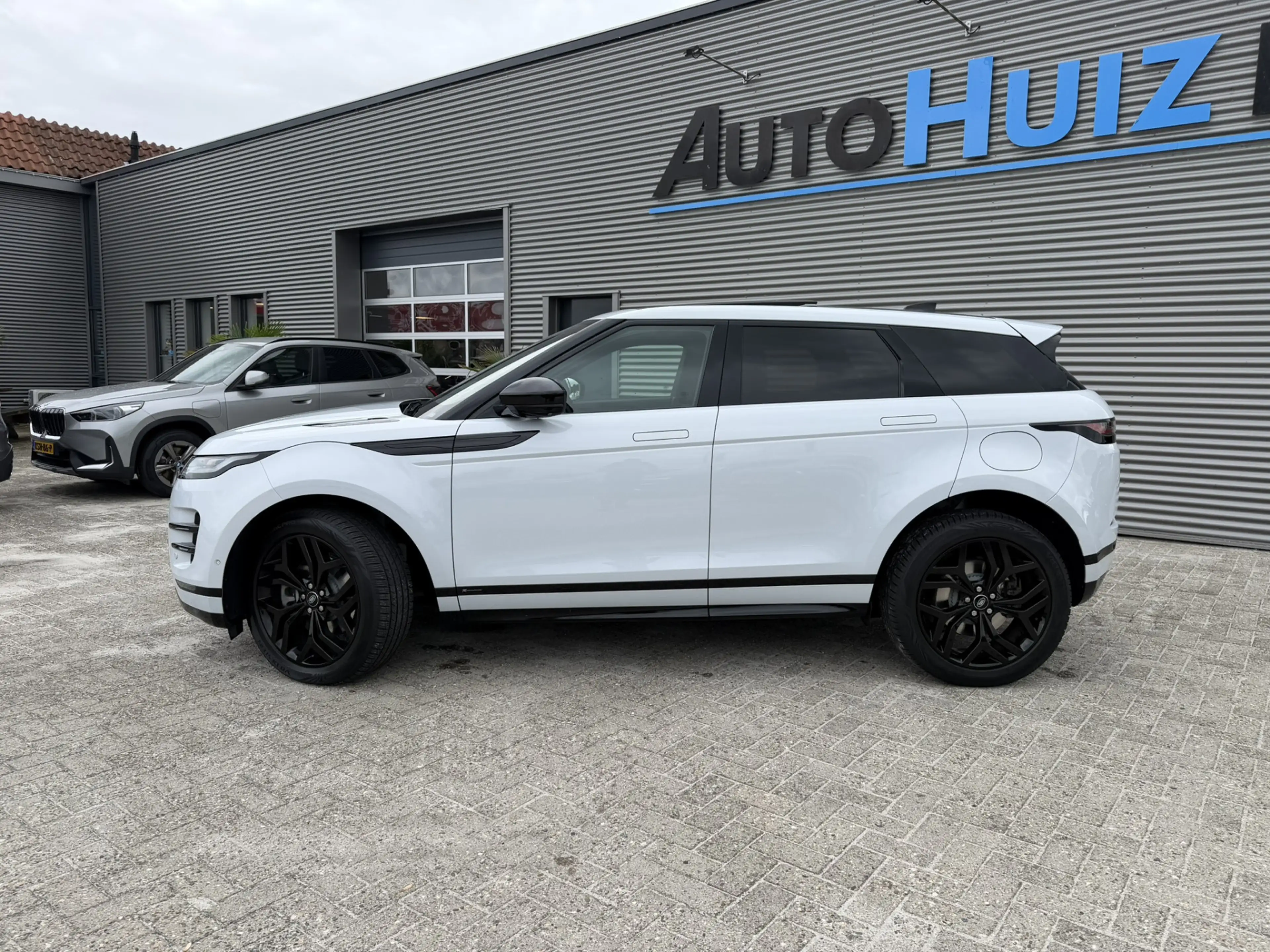 Land Rover Range Rover Evoque 1.5 P300e AWD R-Dynamic S Leder Panoramadak 360 Gr — photo 7