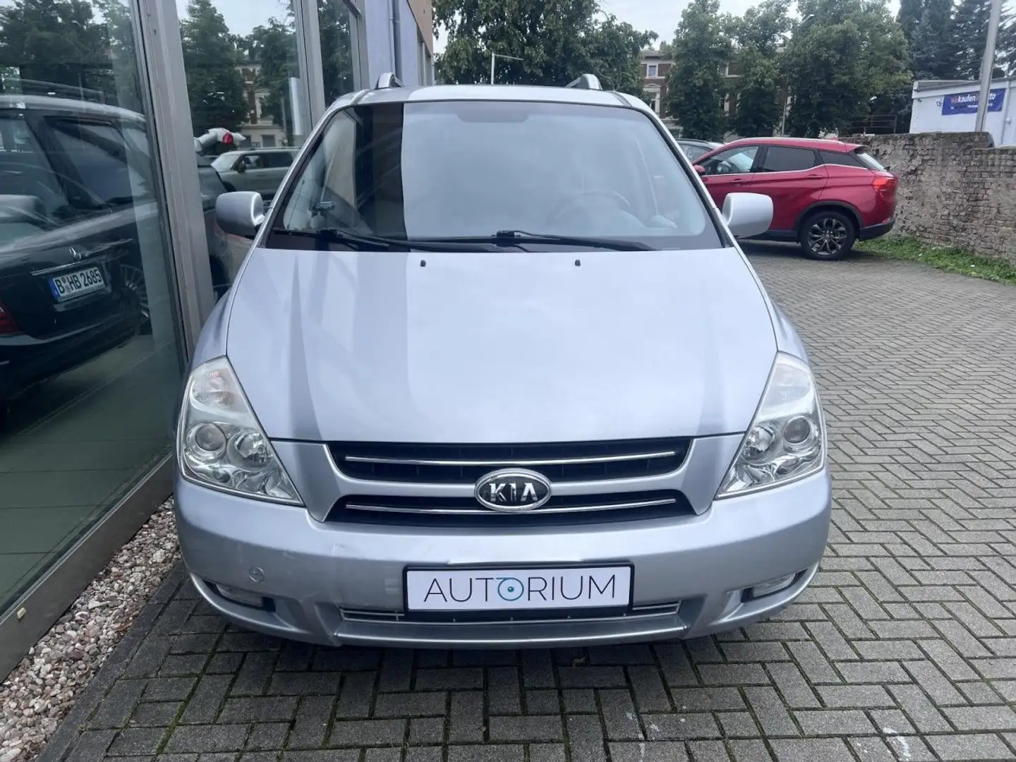 Kia Carnival 2.9 CRDi VGT EX AUTOMATIK TEMP. KLIMA Argintiu - 2