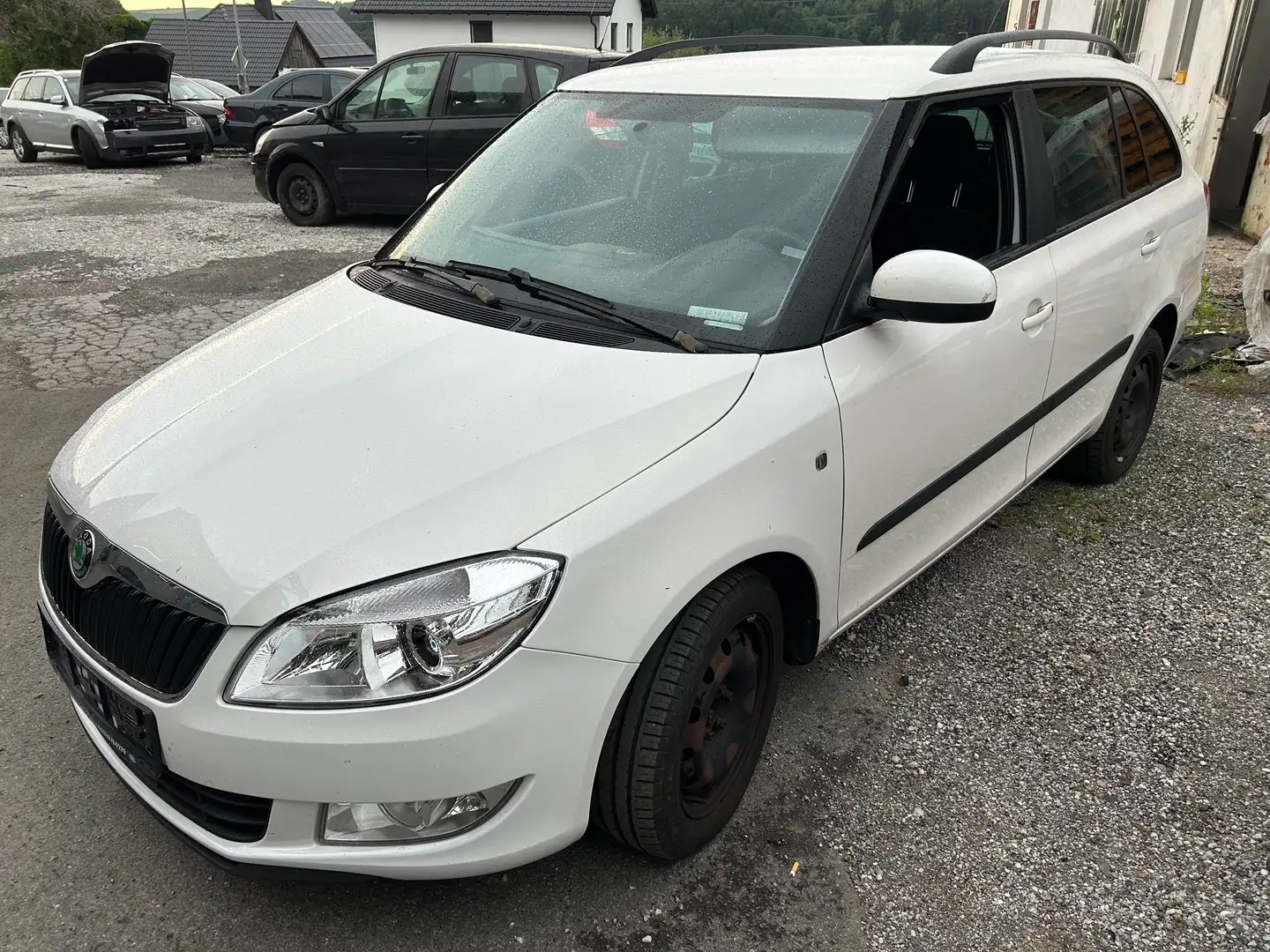 Skoda Fabia Family Weiß - 2