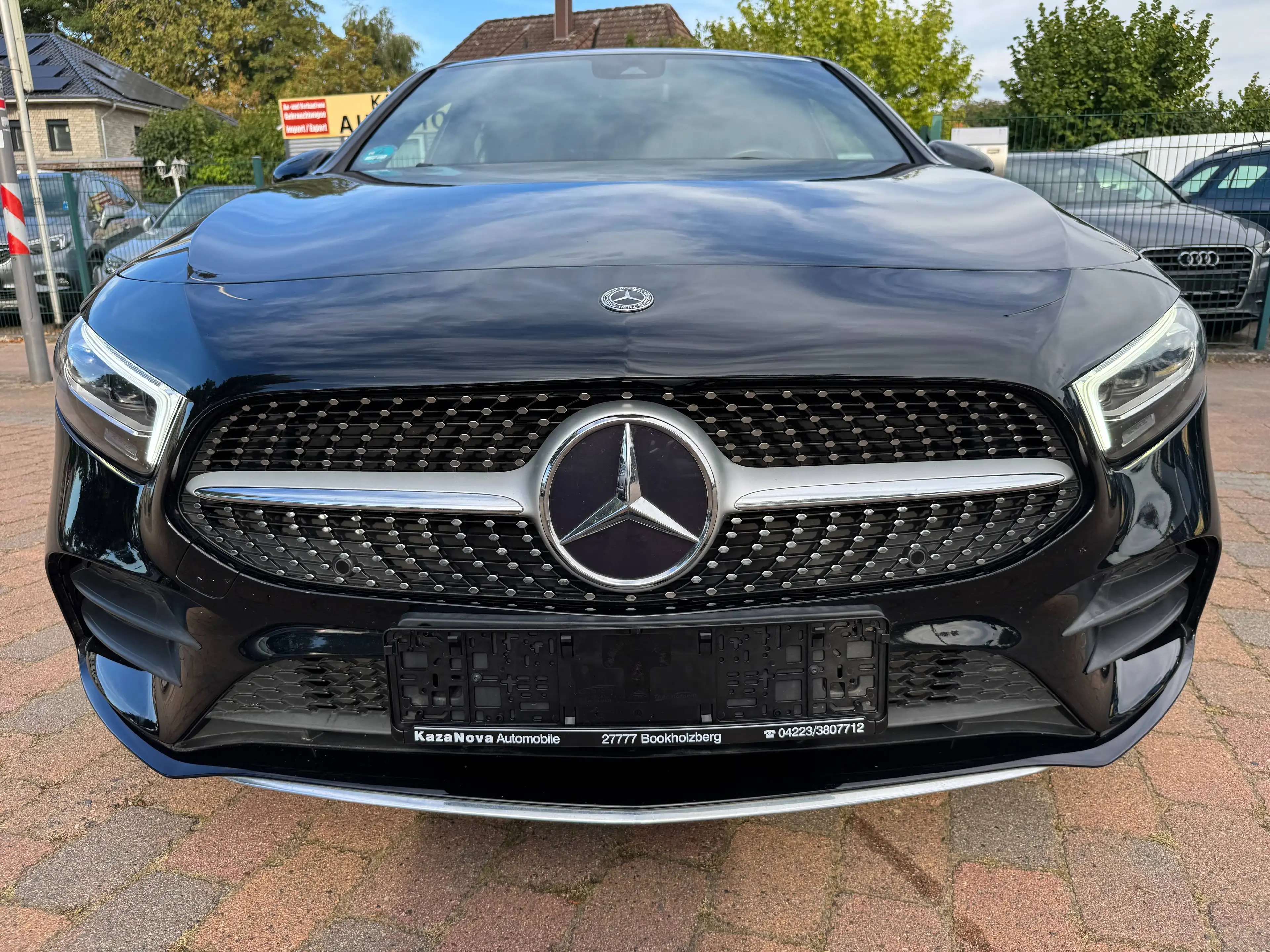 Mercedes-Benz A 220 A 220 AMG - 4Matic-Automatik-NAV-Shzg-LED-PDC-UVM — photo 10