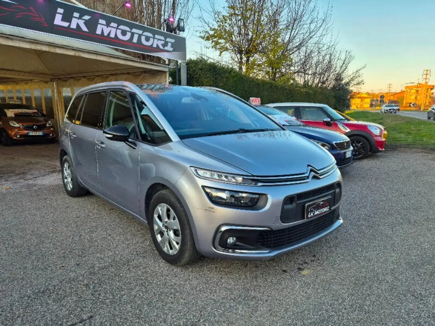 Citroen Grand C4 SpaceTourer Grand C4 SpaceTourer BlueHDi 130 S&S Feel Grau - 2