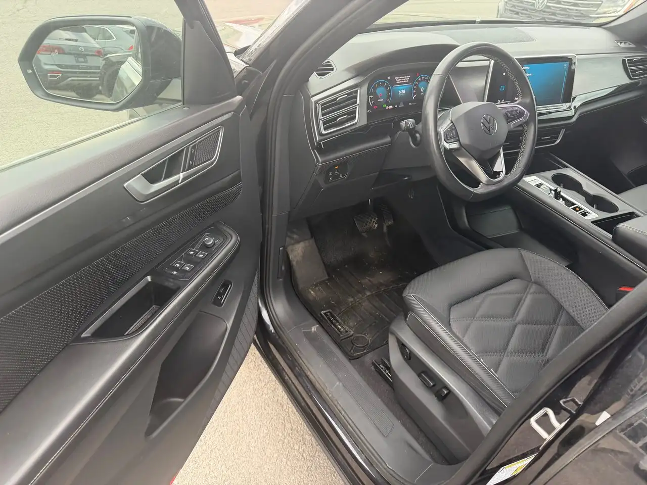 Volkswagen Atlas снимка Volkswagen Atlas