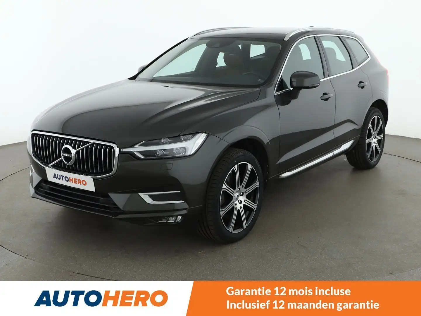 Volvo XC60 2.0 D5 Inscription AWD Grijs - 1