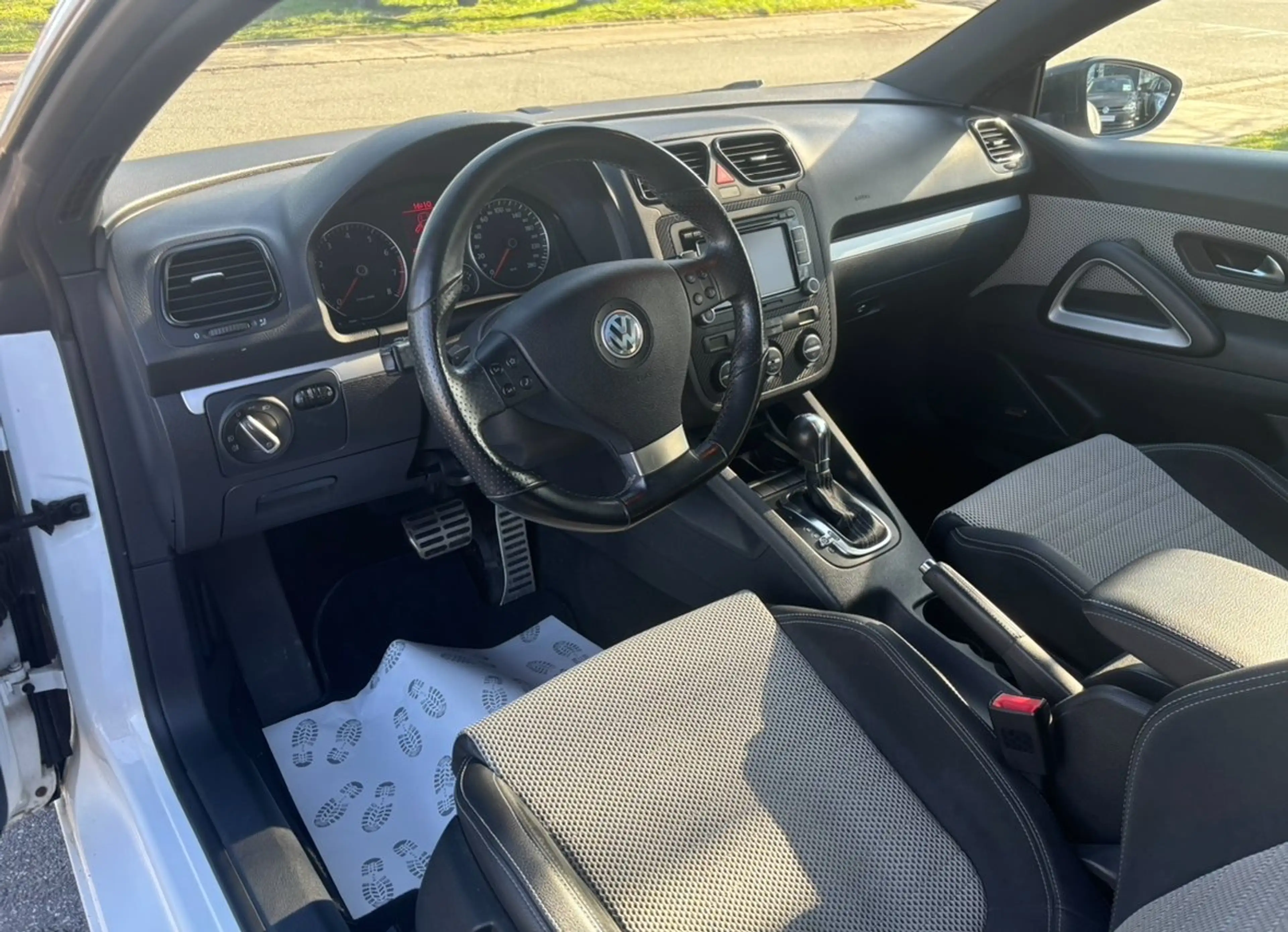 Volkswagen Scirocco 1.4TSi, 2009, 124.715km, DSG, FULL, 12m Garantie — photo 8