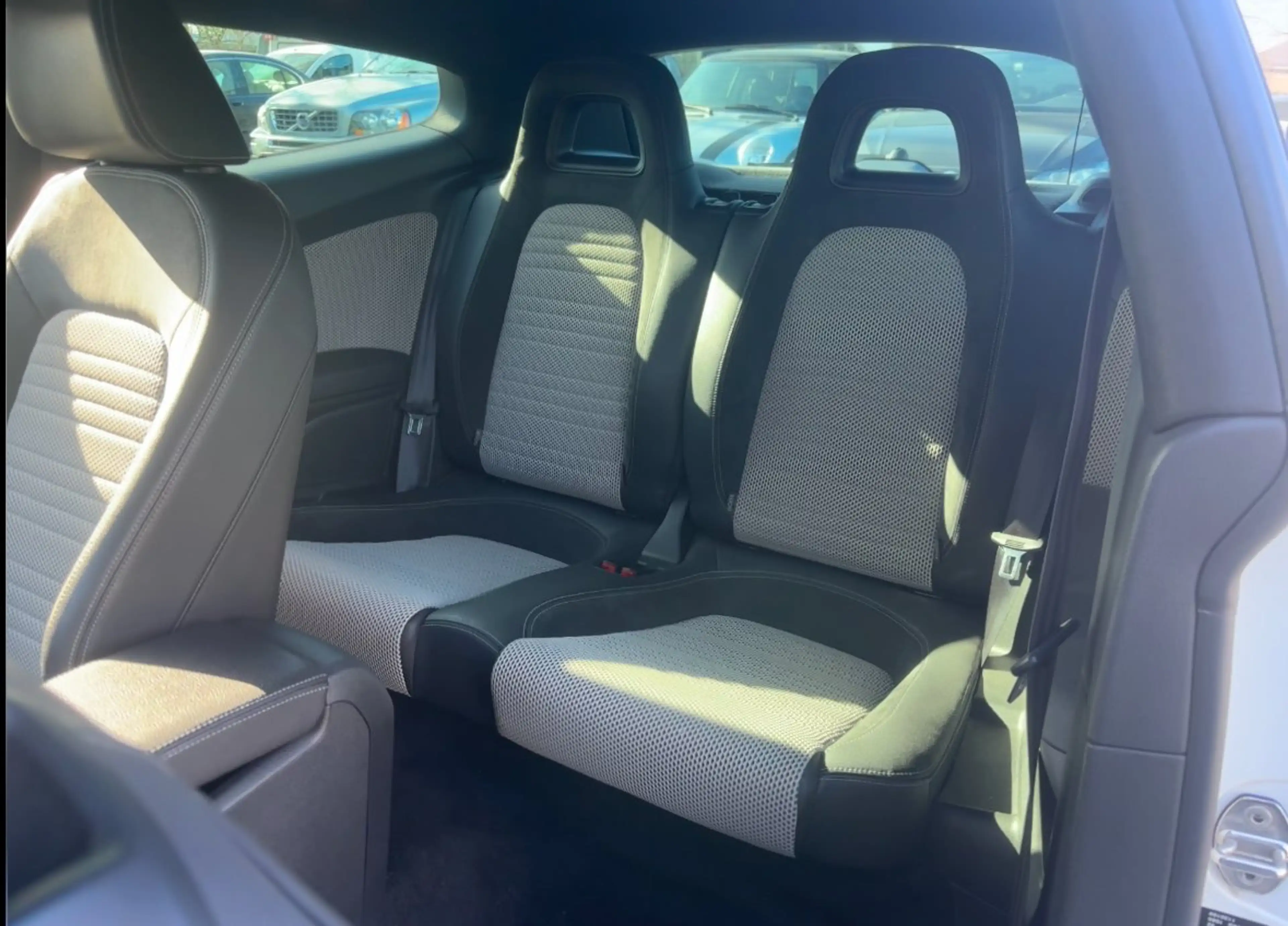 Volkswagen Scirocco 1.4TSi, 2009, 124.715km, DSG, FULL, 12m Garantie — photo 9