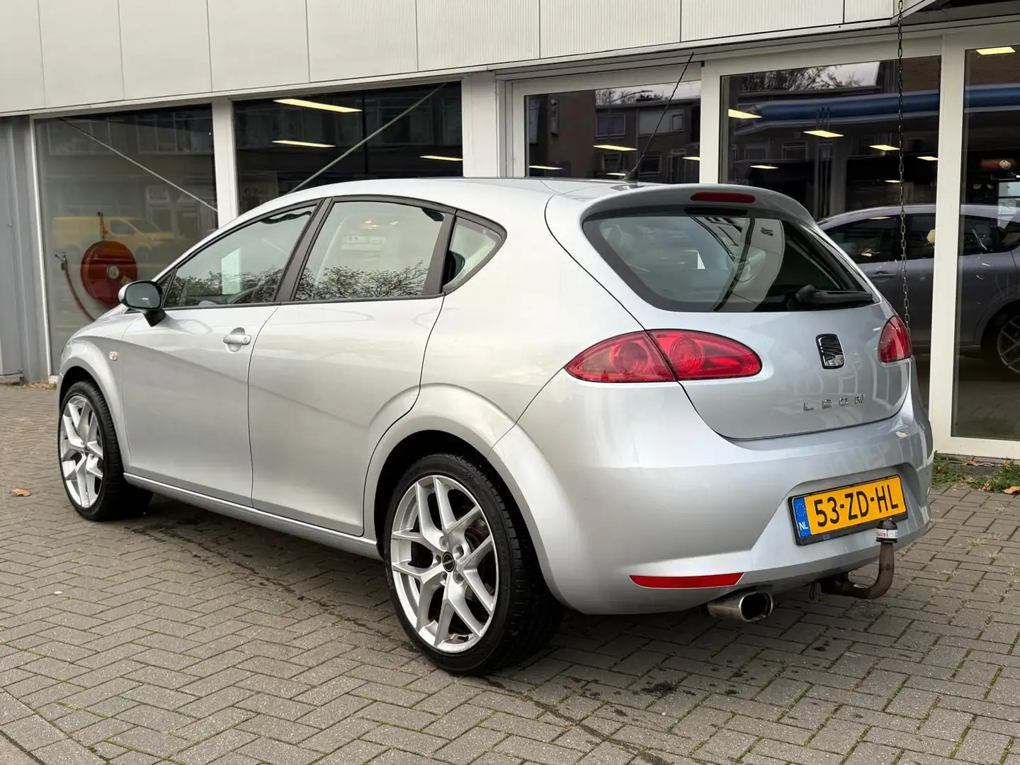 SEAT Leon 1.6 Reference - Airco Grijs - 2