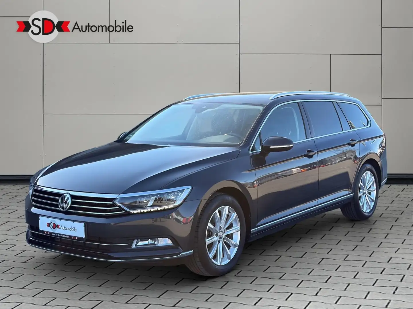 Volkswagen Passat Variant Passat 2.0 TDI Highline BMT LED Navi Individual Gris - 1
