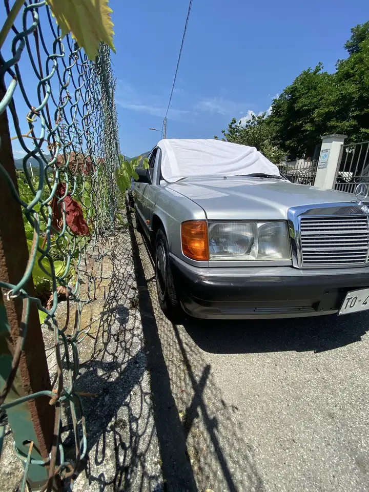 Mercedes-Benz 190 1.8, foto 7