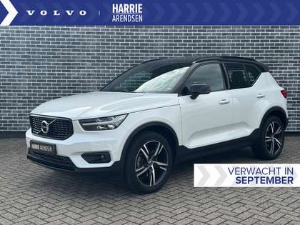 Volvo XC40 2.0 T4 R-Design