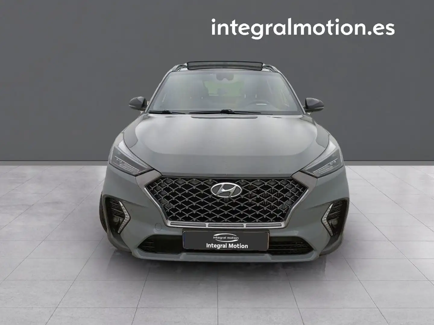 Hyundai TUCSON 1.6 CRDI 48V Tecno 2C 4x2 DT Gris - 2