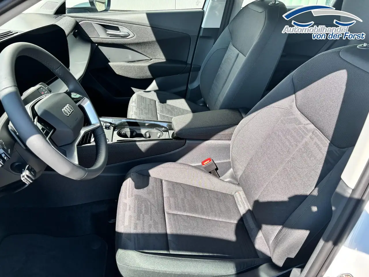 Audi Q3 "Basis" INKL. LIEFERUNG KOSTENLOS & PREISGARANT... 11