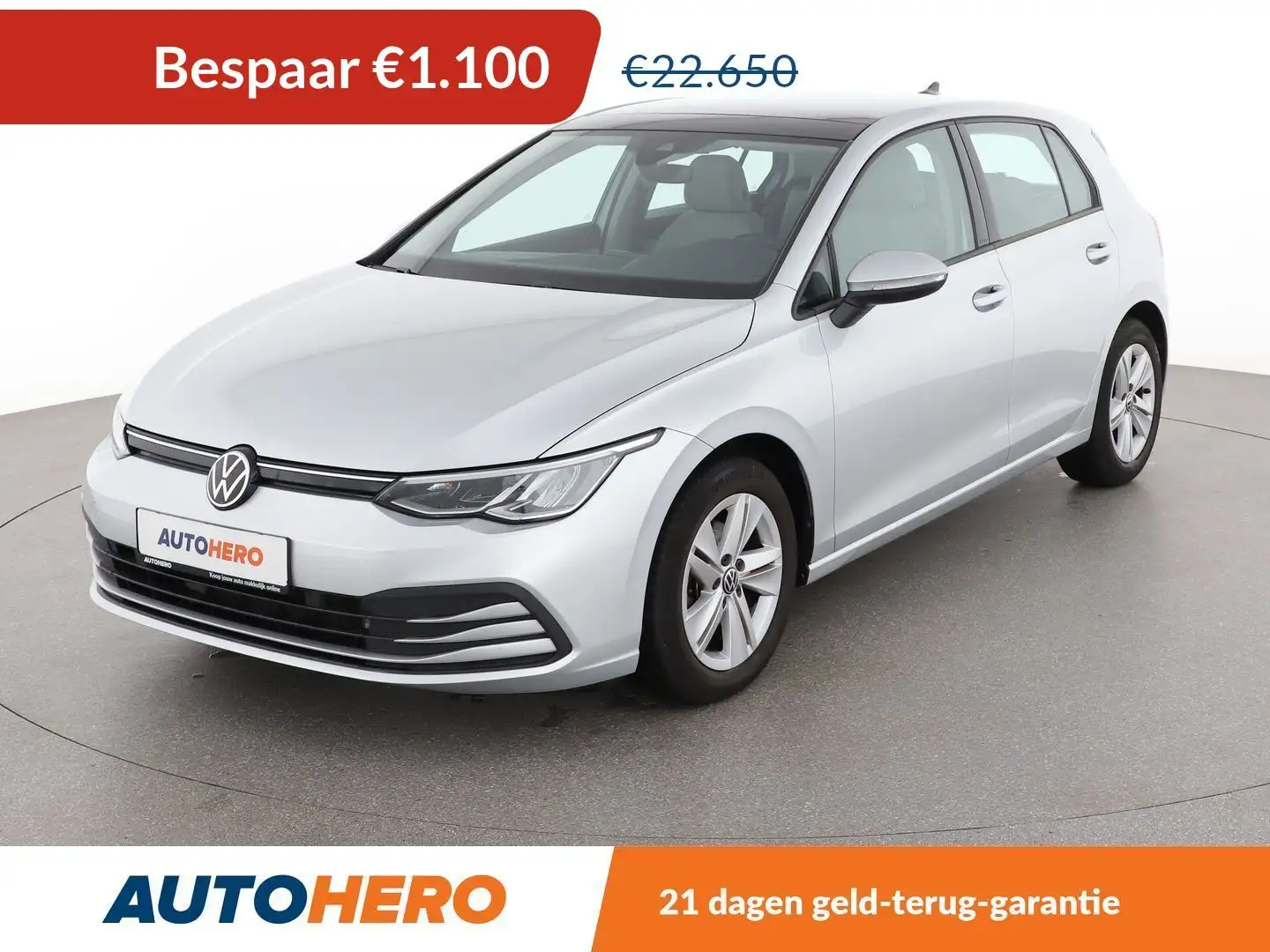 Volkswagen Golf 1.0 eTSI Life Grijs - 1