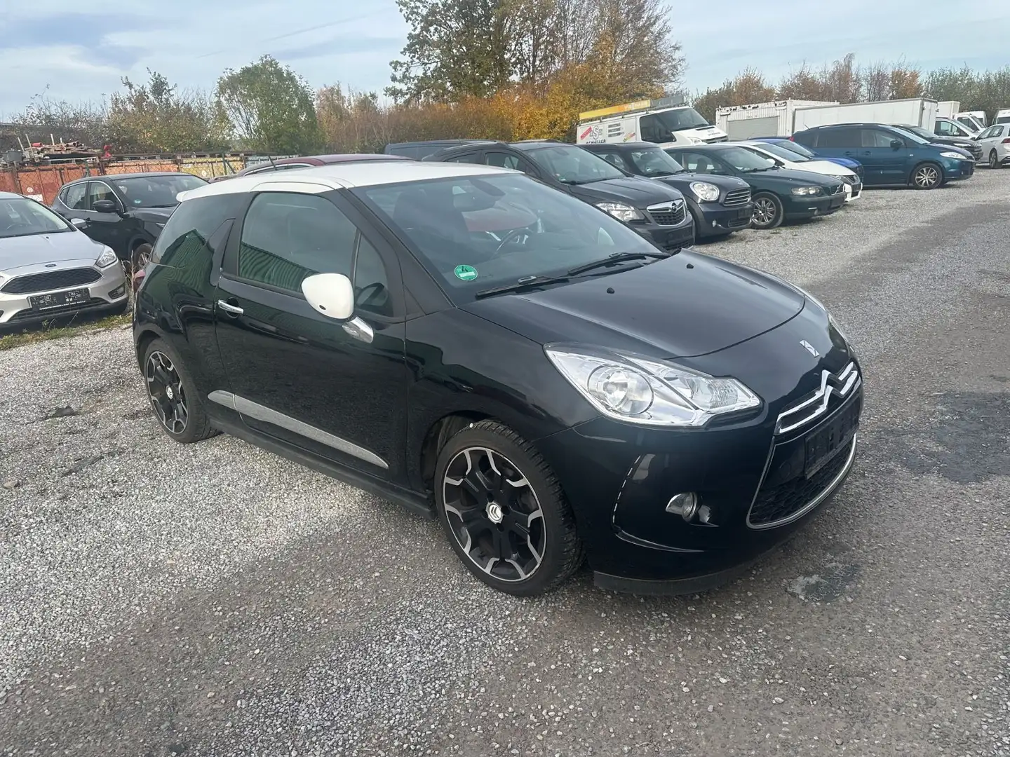Citroen DS3 DS3 SportChic Schwarz - 2