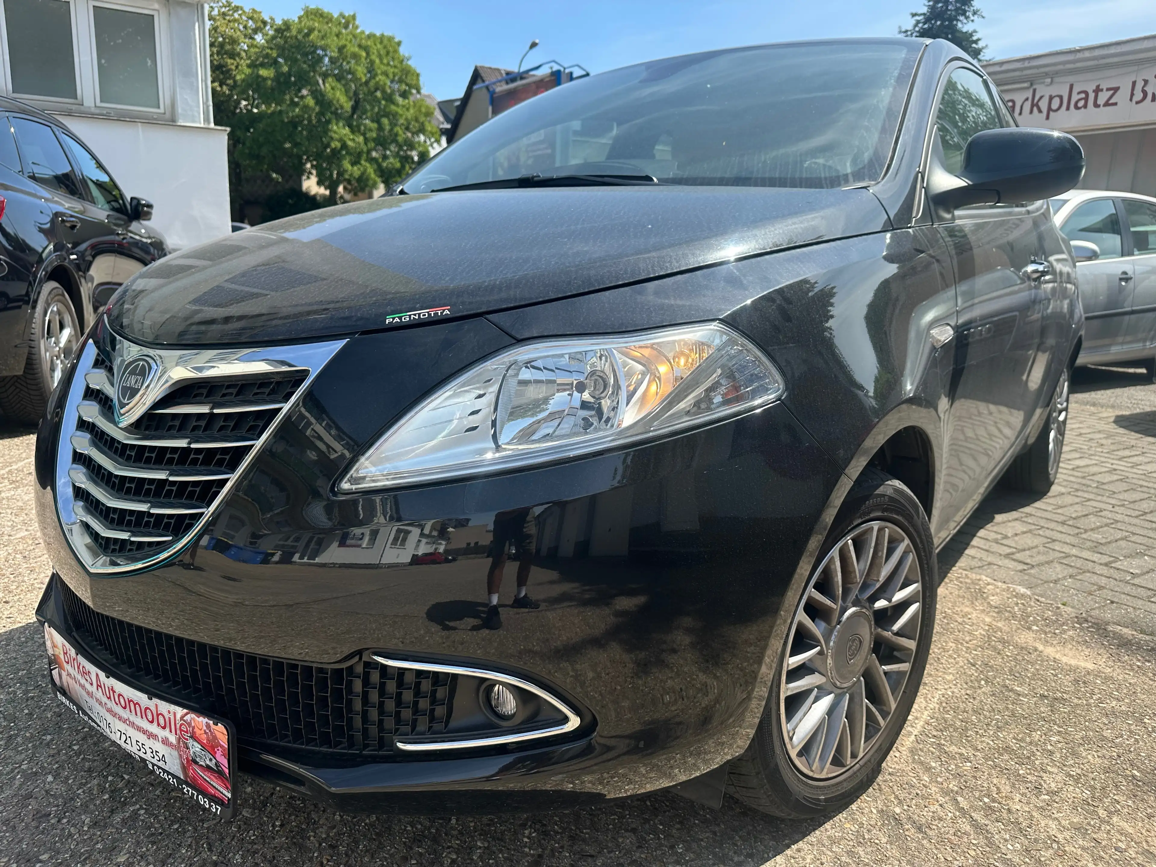 Lancia Ypsilon Y 1.2 8v Silver Klima/ PDC