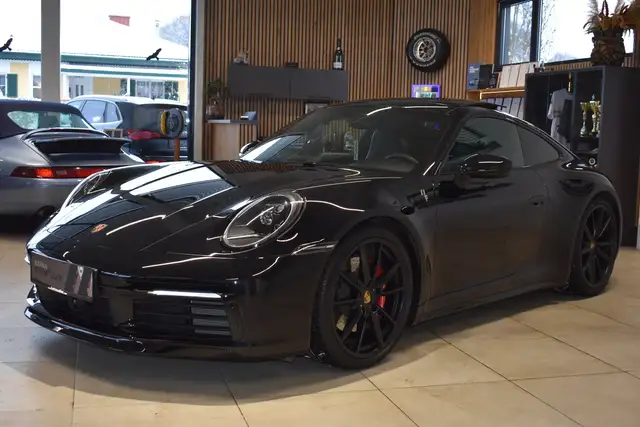 Porsche 911 Carrera 4 S //Voll //Approved // Lift