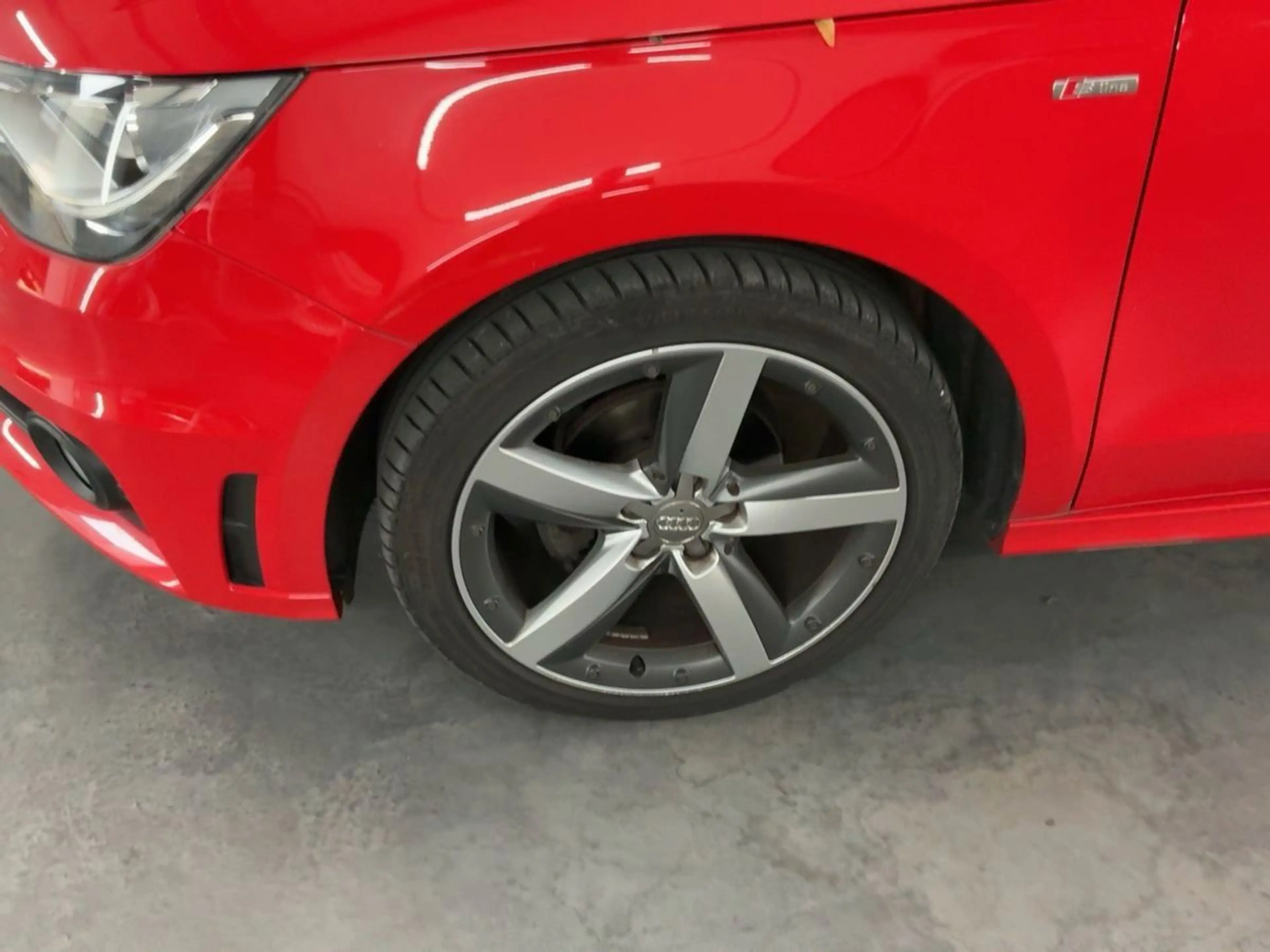 Audi A1 Sportback S-Line *SHZ*PAN*NAV*PDC*XEN*DSP* — photo 14