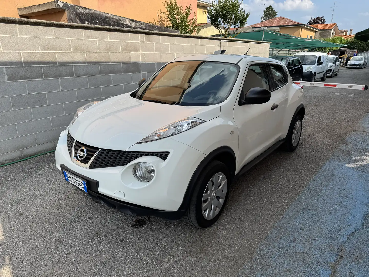 Nissan Juke Juke 1.5 dci Visia Beyaz - 1
