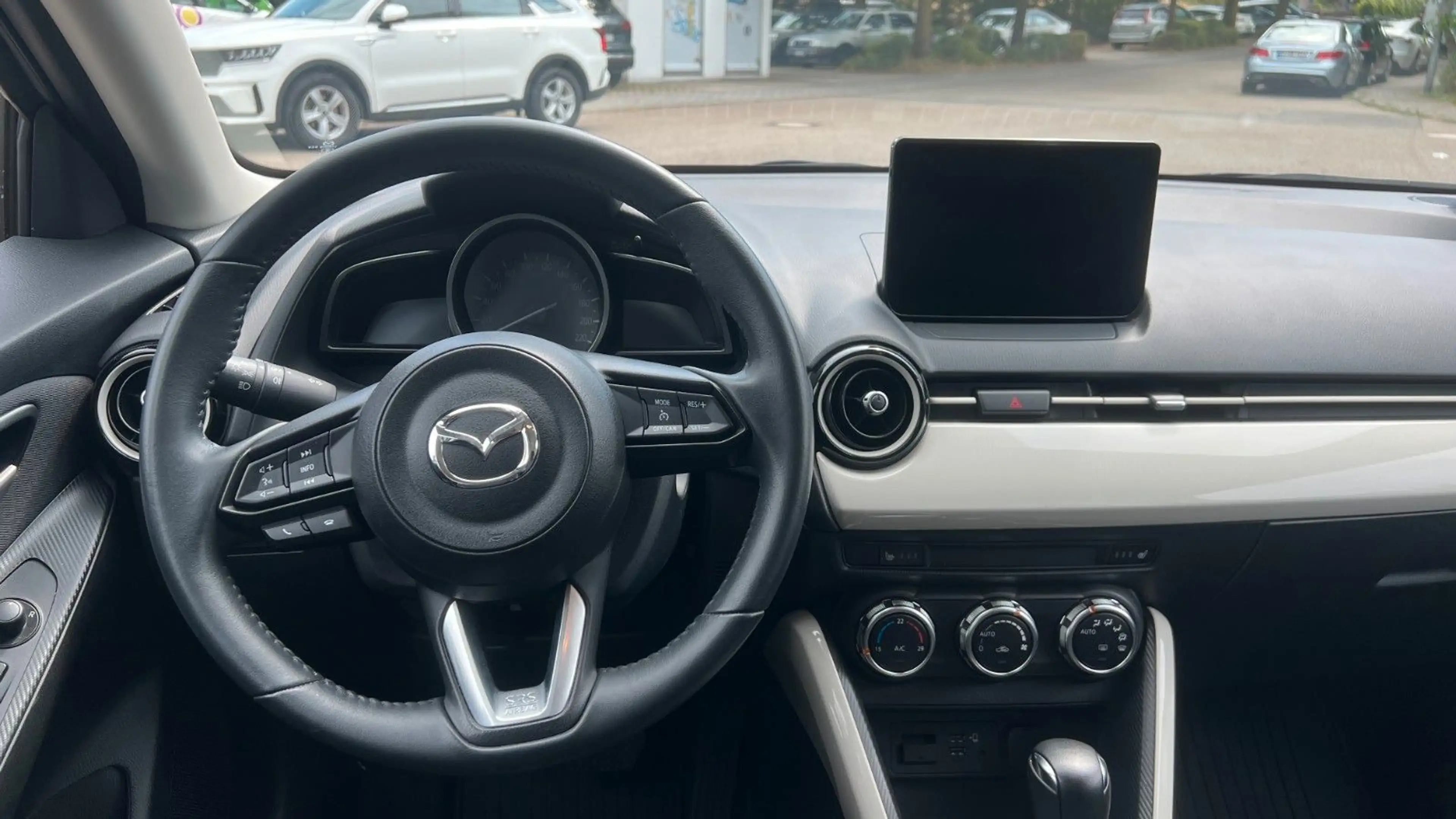 Mazda 2 Lim. /Mazdagarantie/top gepflegt — photo 15