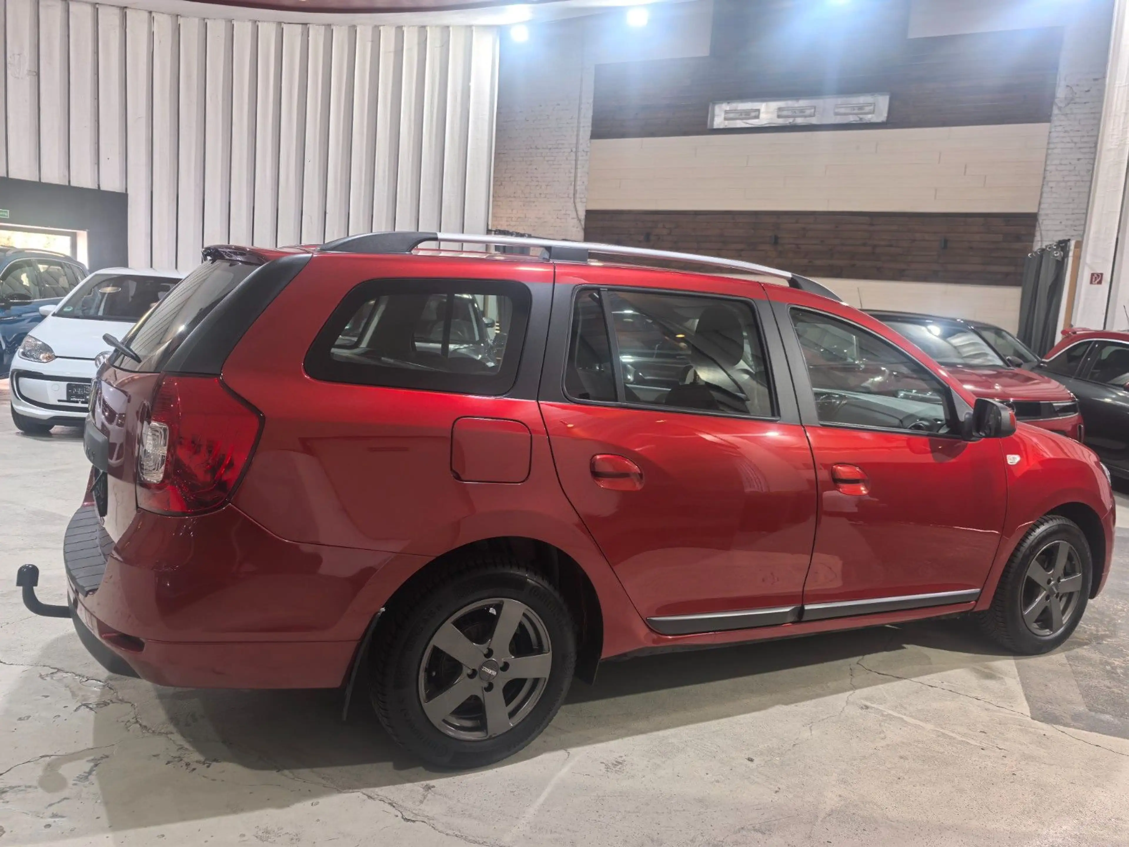 Dacia Logan MCV II Kombi Comfort Neu Bereift — photo 39
