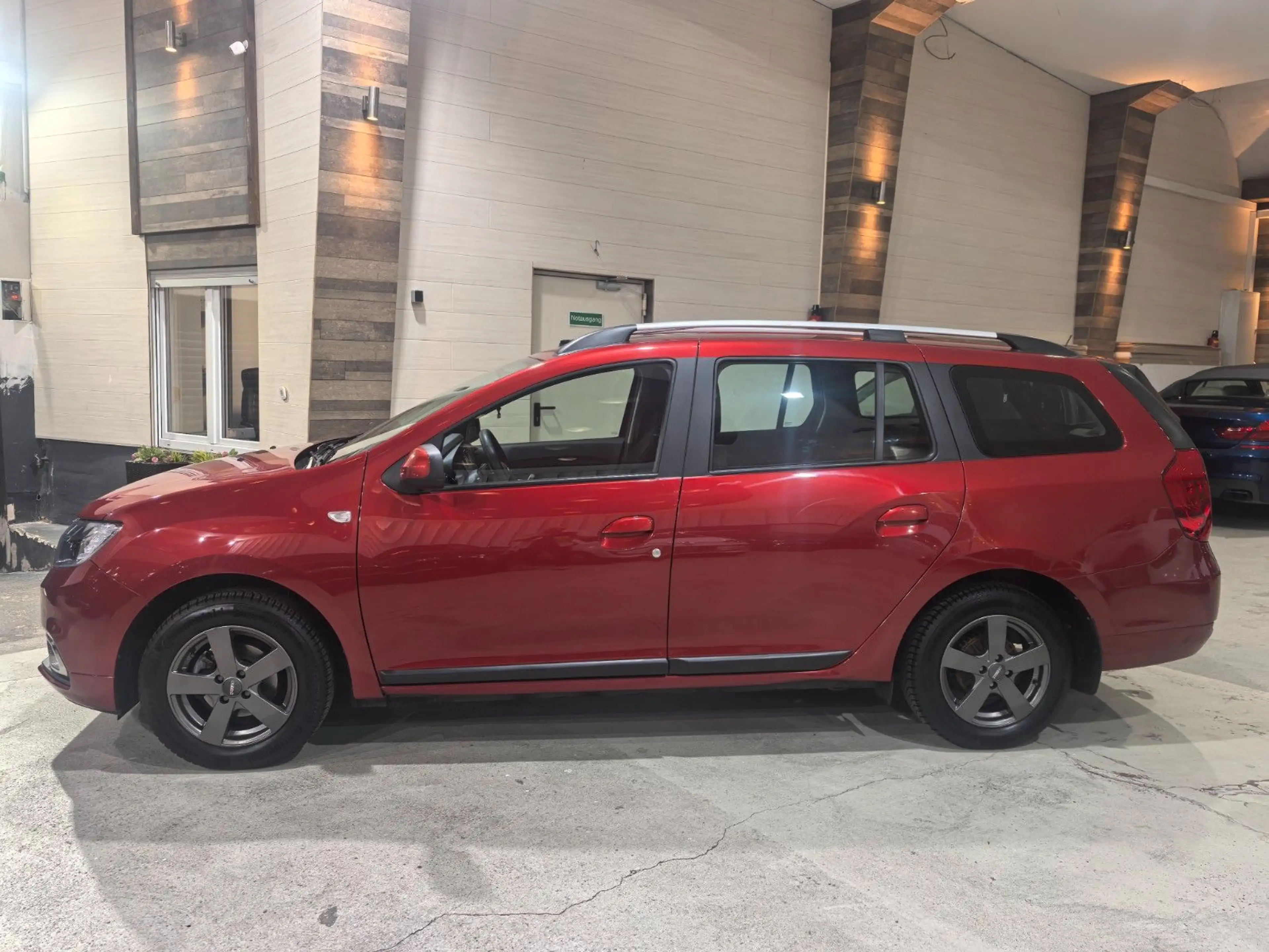 Dacia Logan MCV II Kombi Comfort Neu Bereift — photo 8