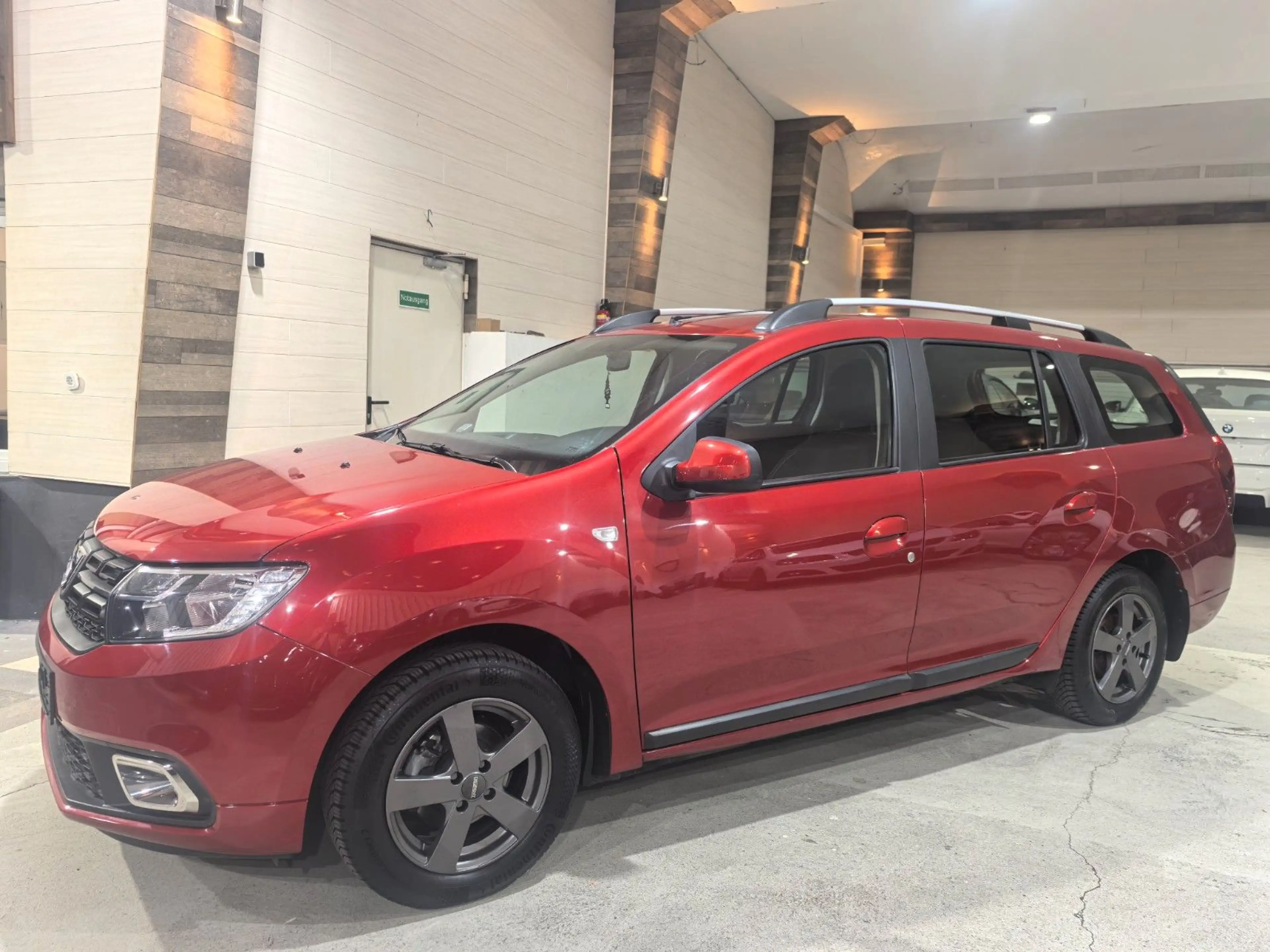 Dacia Logan MCV II Kombi Comfort Neu Bereift — photo 7
