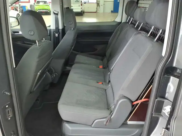 Volkswagen Caddy view 14