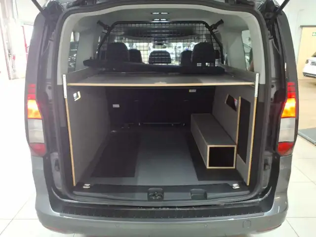 Volkswagen Caddy view 15