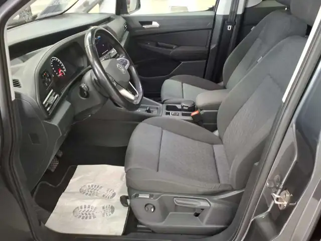 Volkswagen Caddy view 8