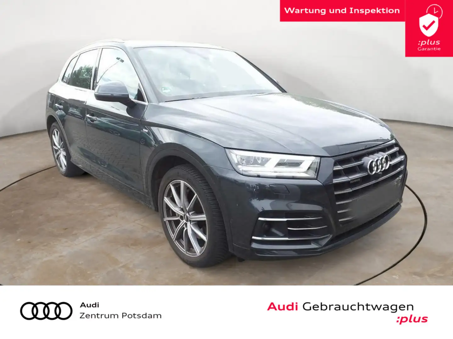 Audi Q5 55TFSI e quattro S line LED NAVI AHK LUFTF Grau - 1