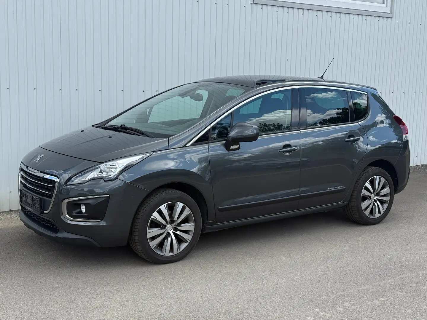 Peugeot 3008 Business-Line*AHK*Pano*PDC*Sitzhzg* Grau - 1