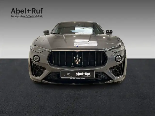 Maserati Levante view 2