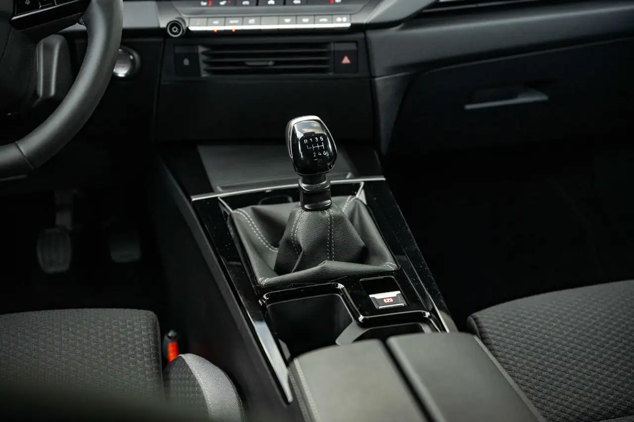 Opel Astra 1.2 Turbo Edition|Navi|Cruise|Camera|Car-Play 22