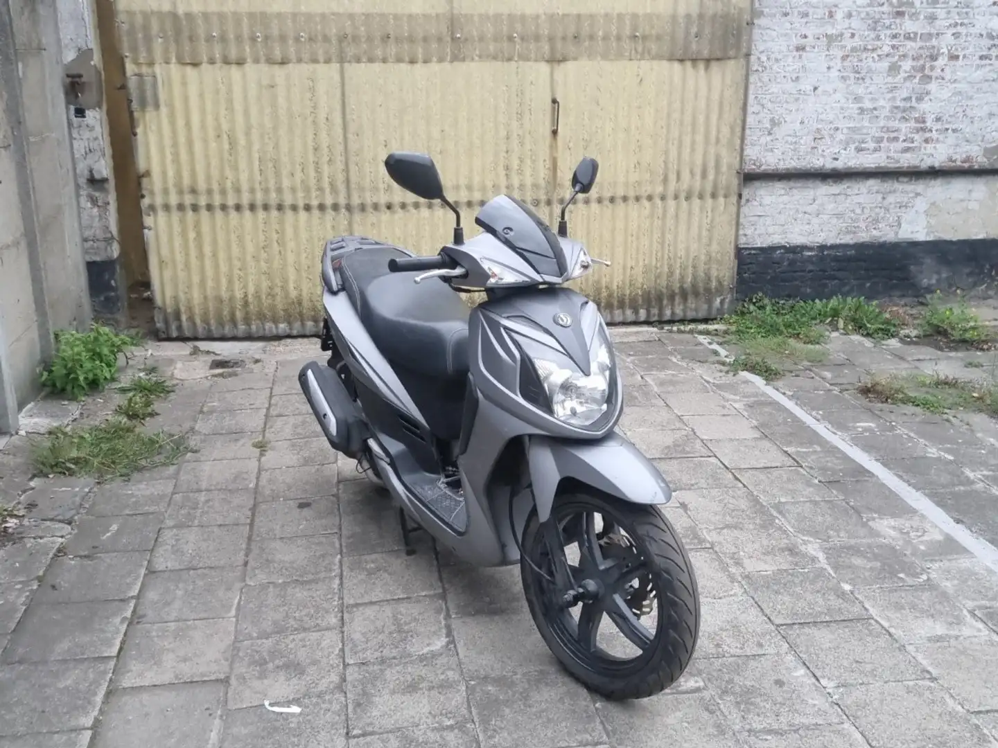 SYM Symphony 125 Gri - 2