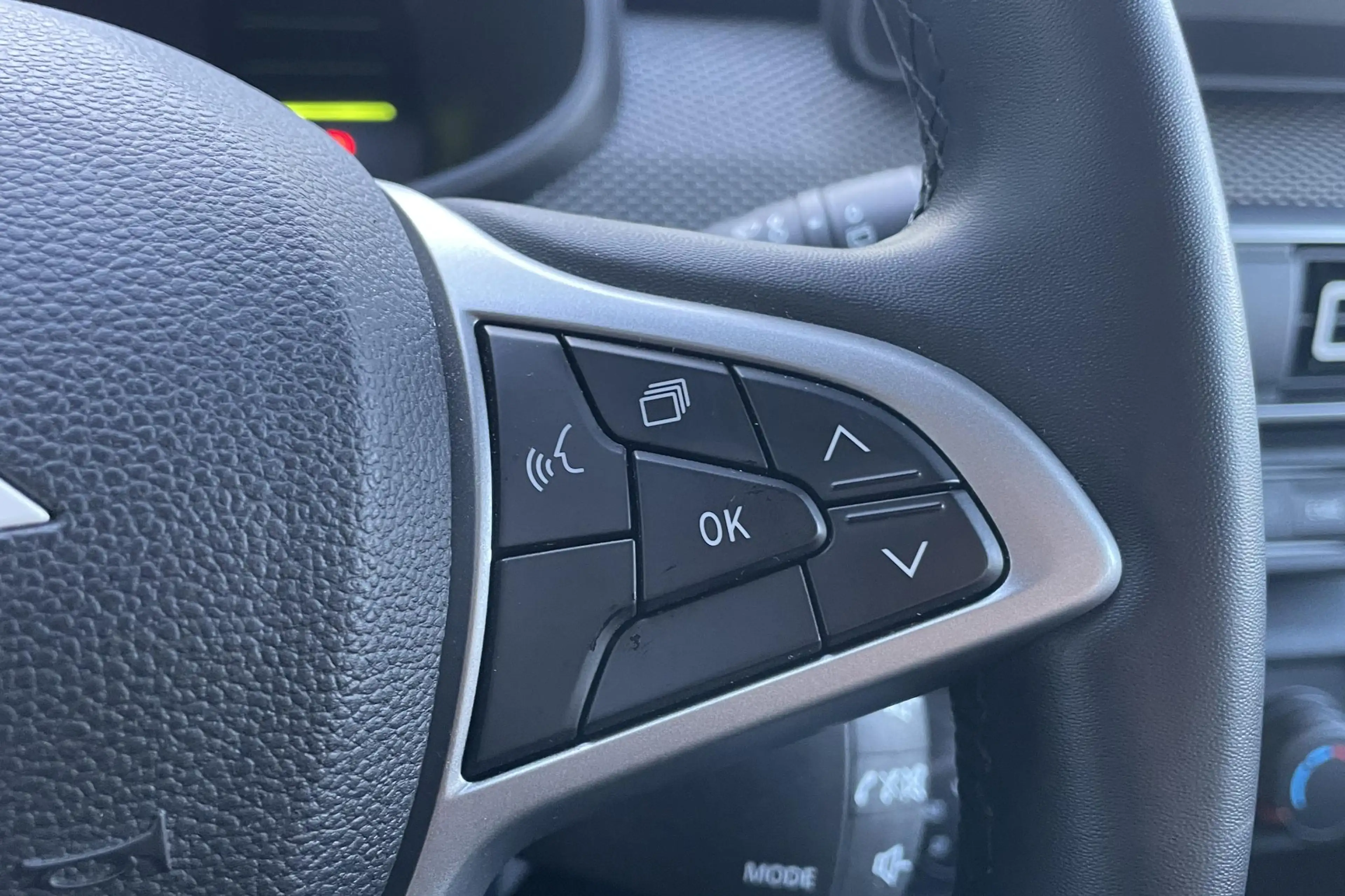 Dacia Jogger 1.6 Hybrid 140 Expression 5p. | 1e eig. | Lm velge — photo 14