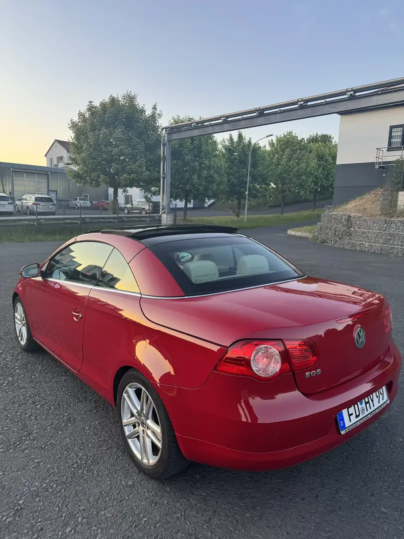 Volkswagen Eos 1.6 FSI Cabrio Ambiente Beleuchtung Rot - 2