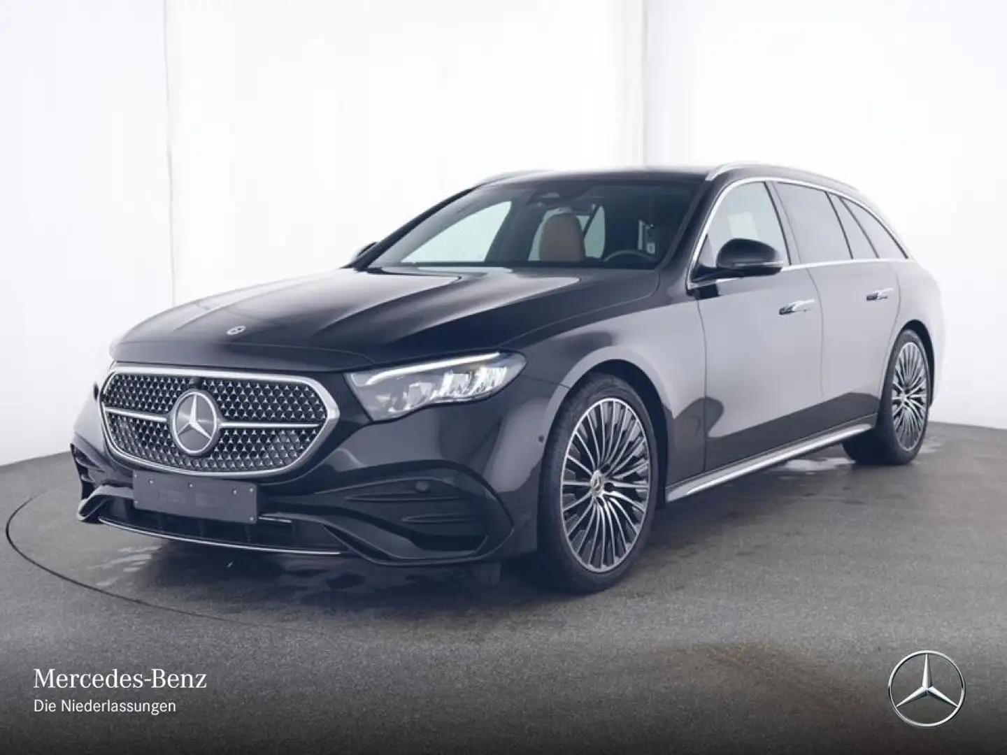 Mercedes-Benz E 220 d T AMG Pano Distr. LED Kamera Spurhalt-Ass Schwarz - 2