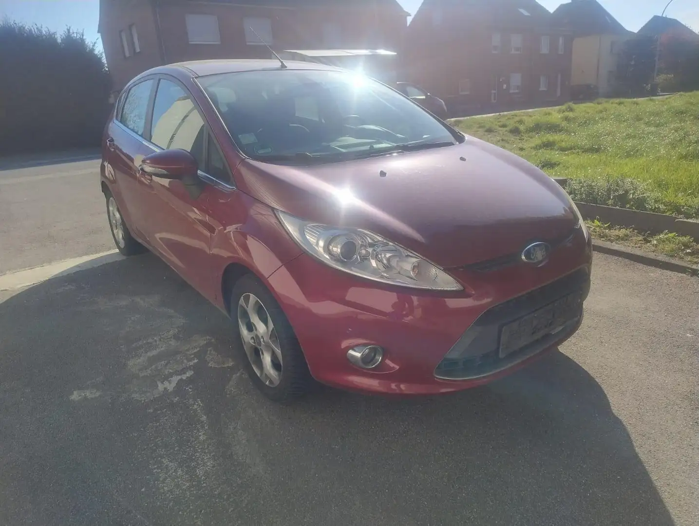 Ford Fiesta 1.6 TDCi Titanium Rouge - 2