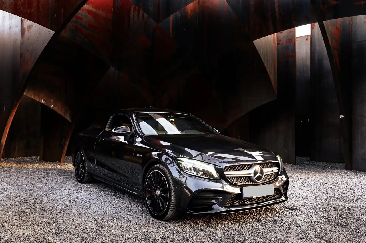 Mercedes-Benz C 43 AMG Coupe 4-Matic — photo 1 of 12