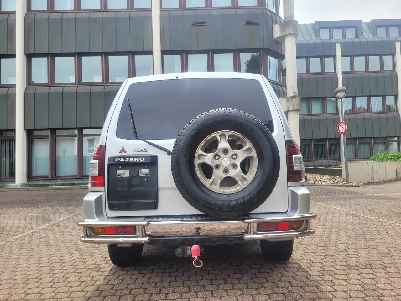 Mitsubishi Pajero 3.2 DI-D Elegance Nur 84 Tkm-1 Hd-AHK 3.3, foto 7