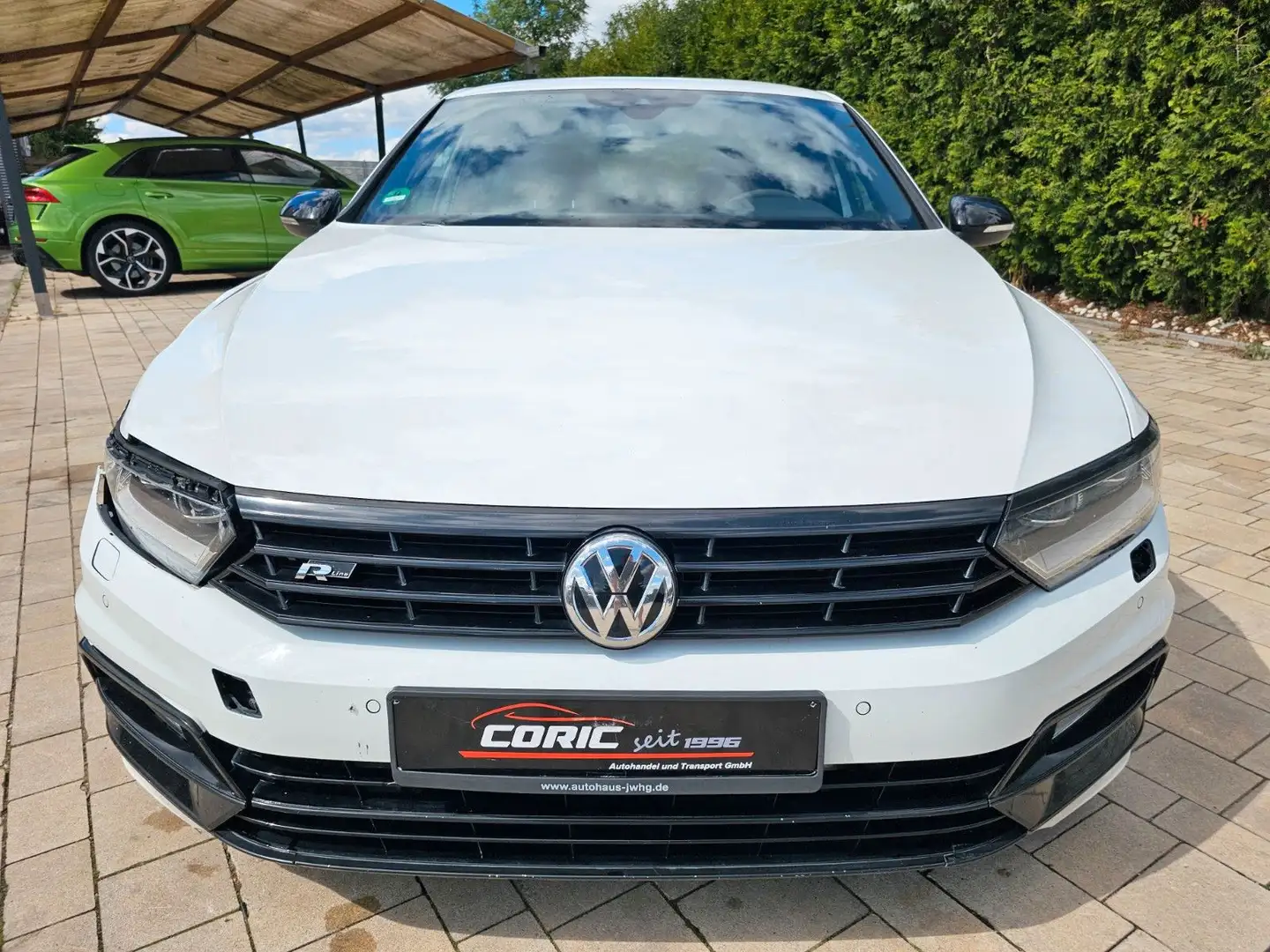 Volkswagen Passat Lim. Highline BMT/Start-Stopp 4Motion Weiß - 1