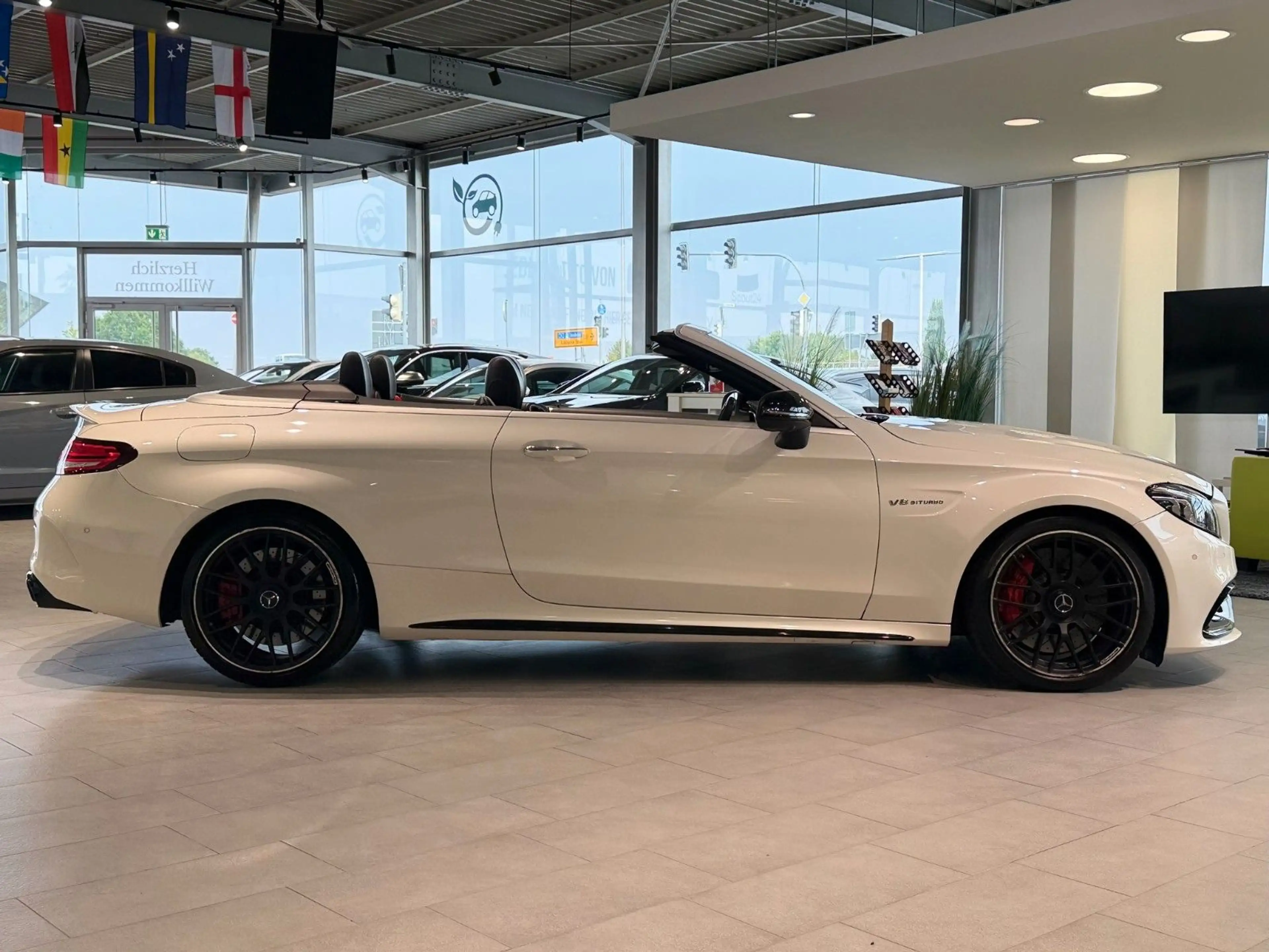 Mercedes-Benz C 63 AMG C 63 S AMG Cabrio*Night-Paket*360°*Carbon AMG* — photo 7