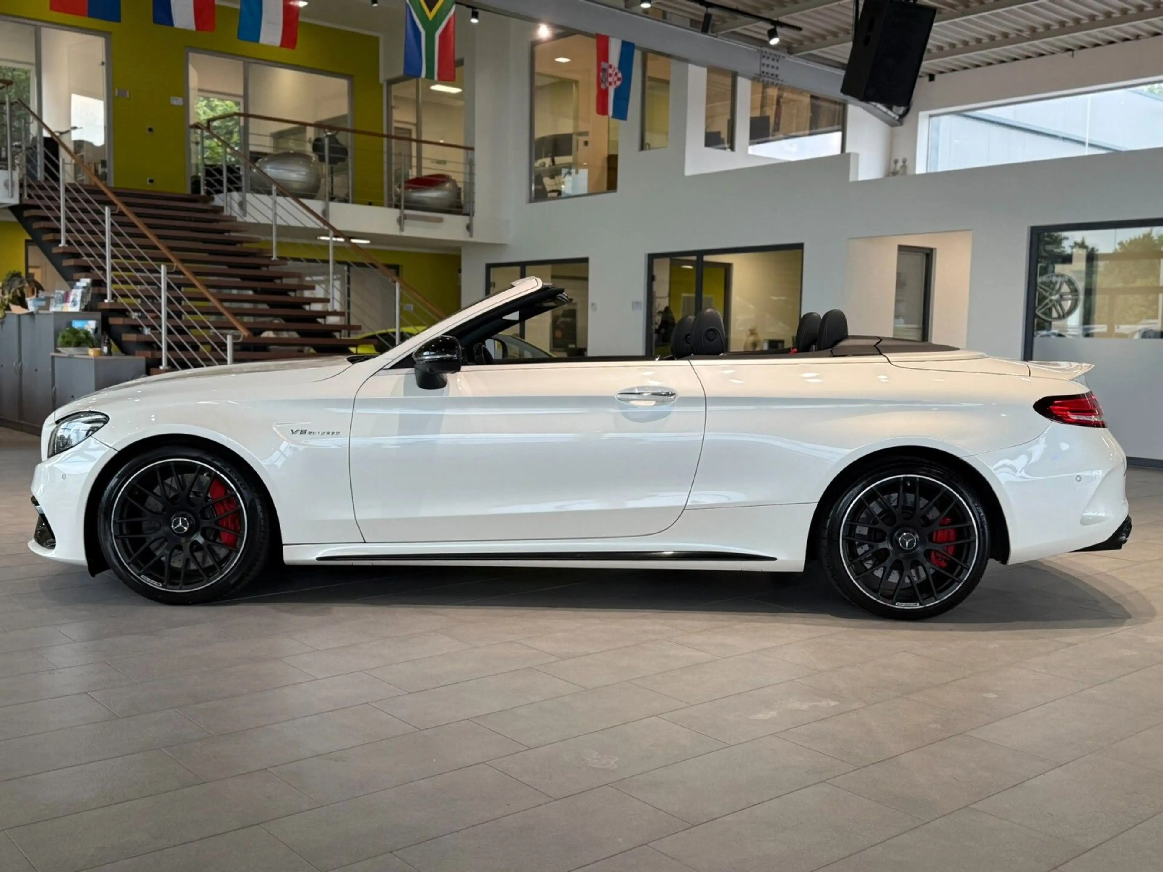 Mercedes-Benz C 63 AMG C 63 S AMG Cabrio*Night-Paket*360°*Carbon AMG* — photo 3