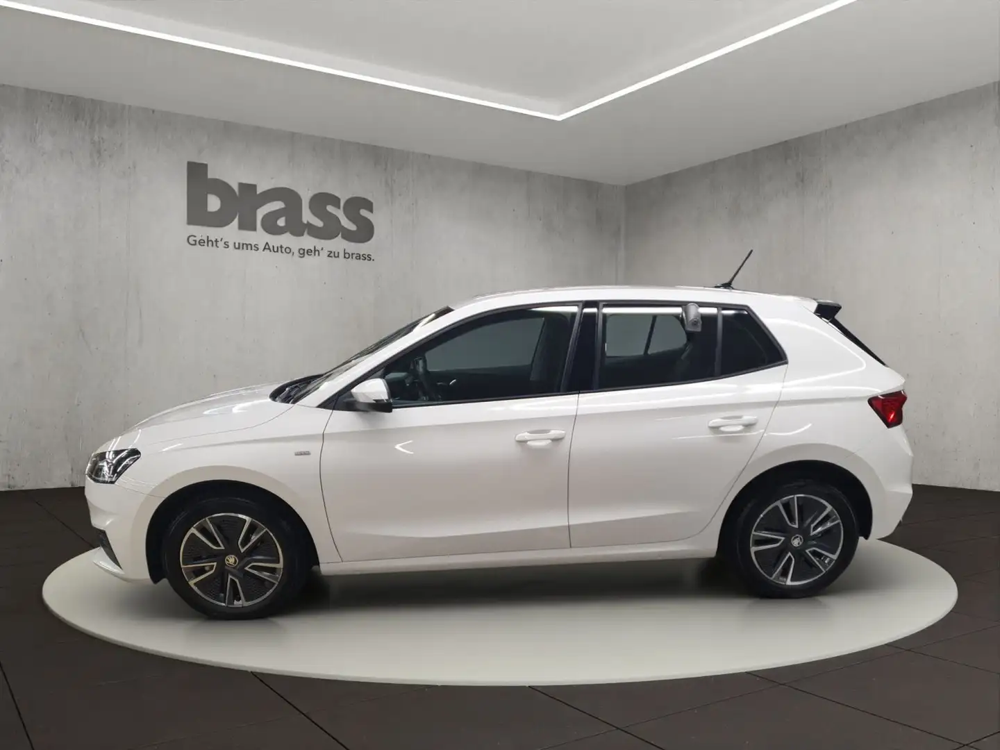 Skoda Fabia 1.0 MPI Tour OPF Blanc - 2