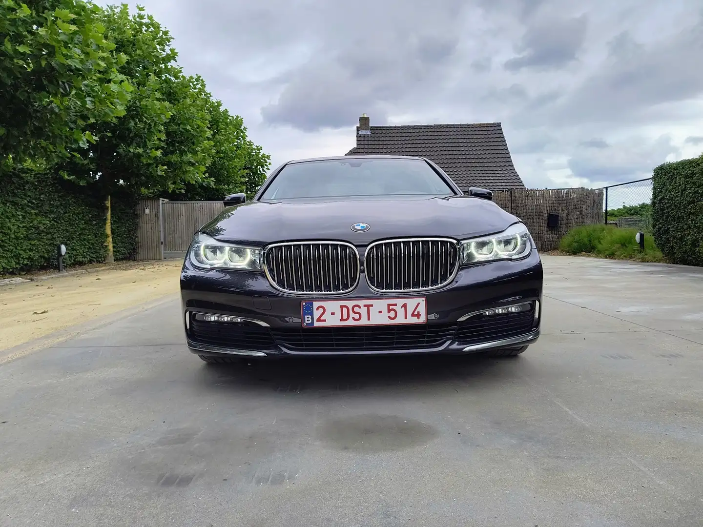 BMW 730 730d - 1