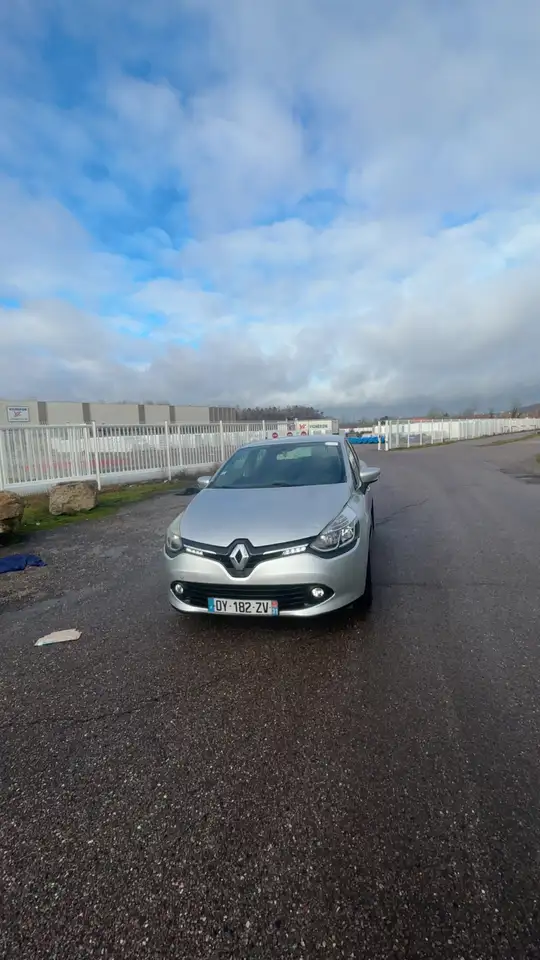 Renault Clio IV dCi 90 Energy SL Iconic