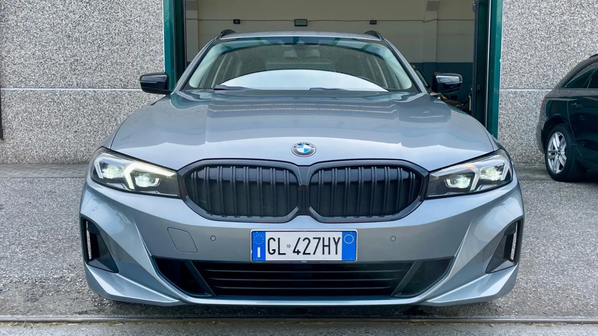 BMW 320 320d 48V xDrive Touring Grigio - 2