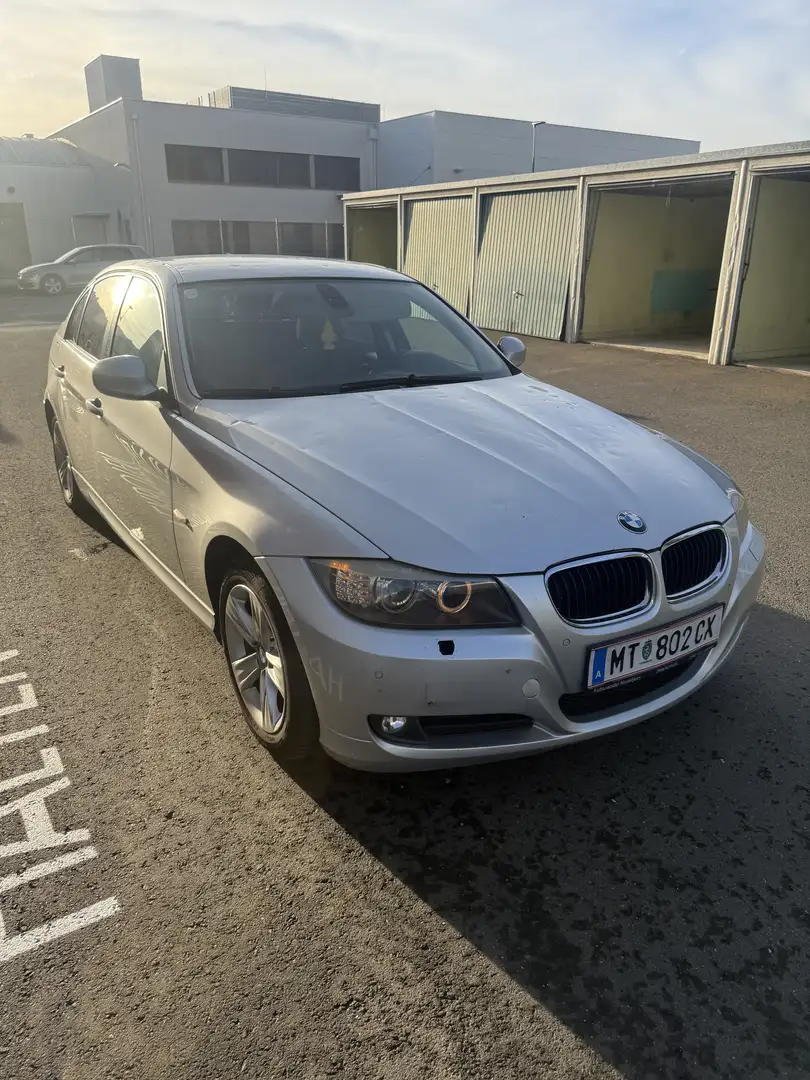 BMW 318 318d Advantage Österreich-Paket - 2